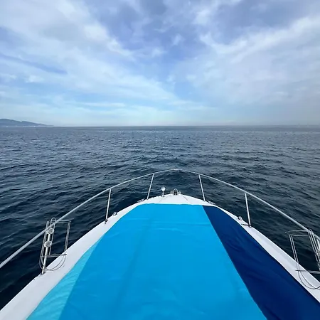 ספינת מלון Luxury Boat In מונטה קרלו